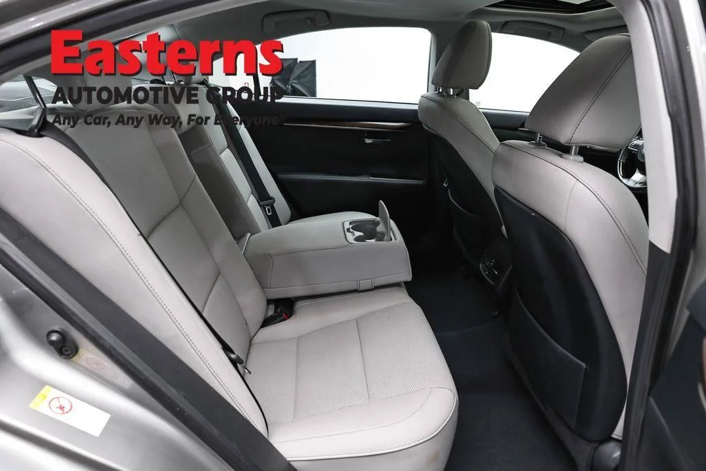 Used 2016 Silver Lexus 350 image 27