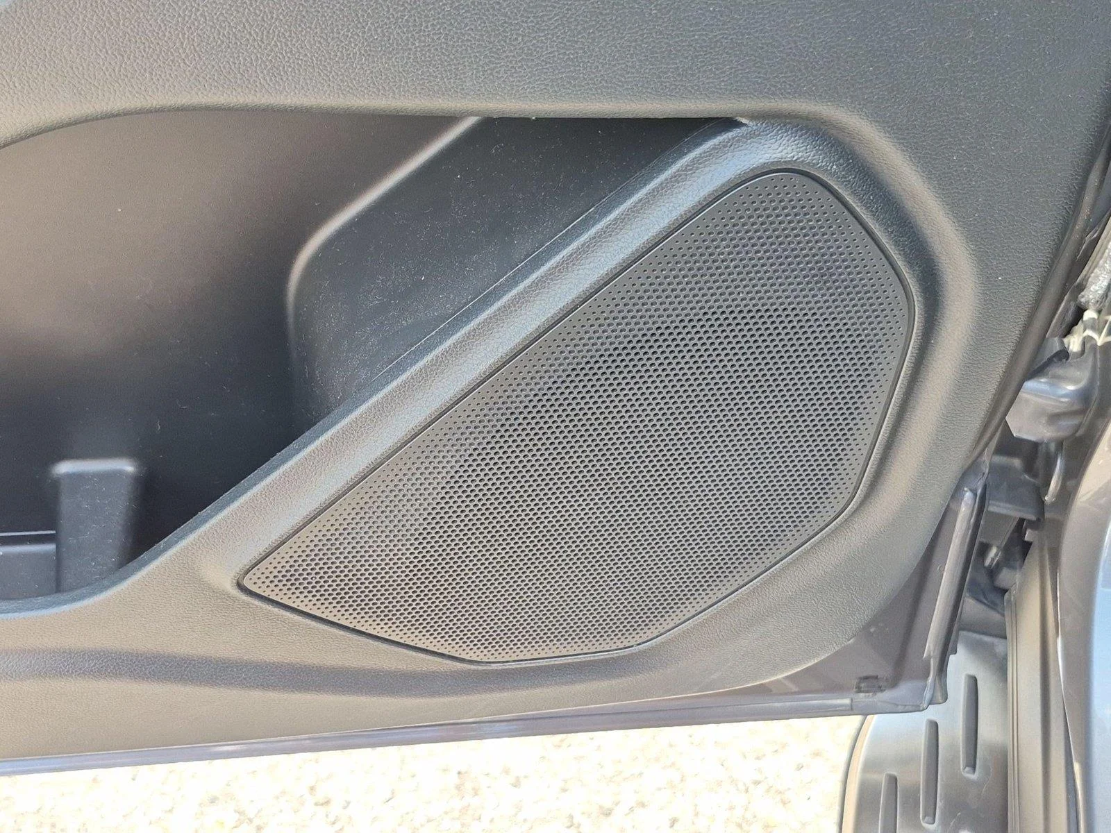 Used 2024 Carbonized Gray Metallic Ford XLT image 17