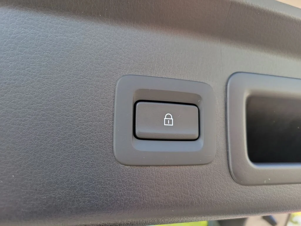 Certified Used 2024 Silver Mazda 2.5 S Select Sport image 7