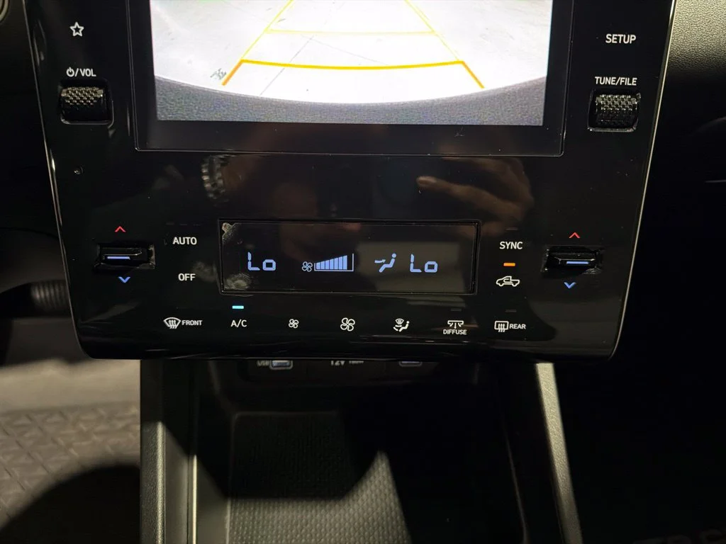 Used 2024 Blue Hyundai SEL image 15