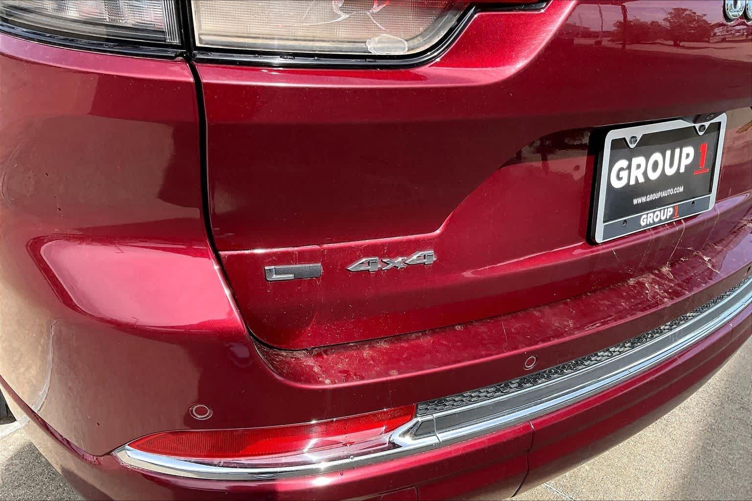 Used 2021 Velvet Red Pearlcoat Jeep Overland image 30