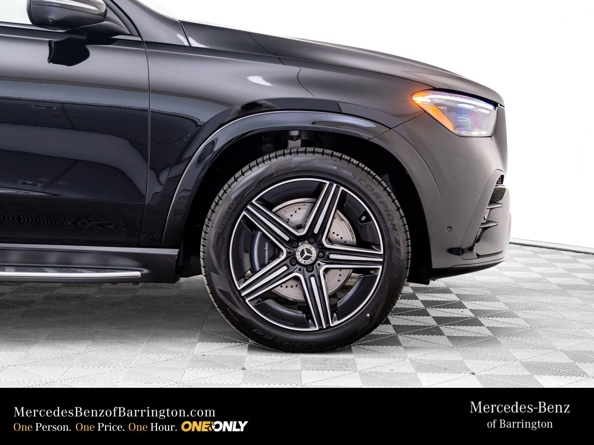 New 2026 Black Mercedes-Benz GLE 580 image 89