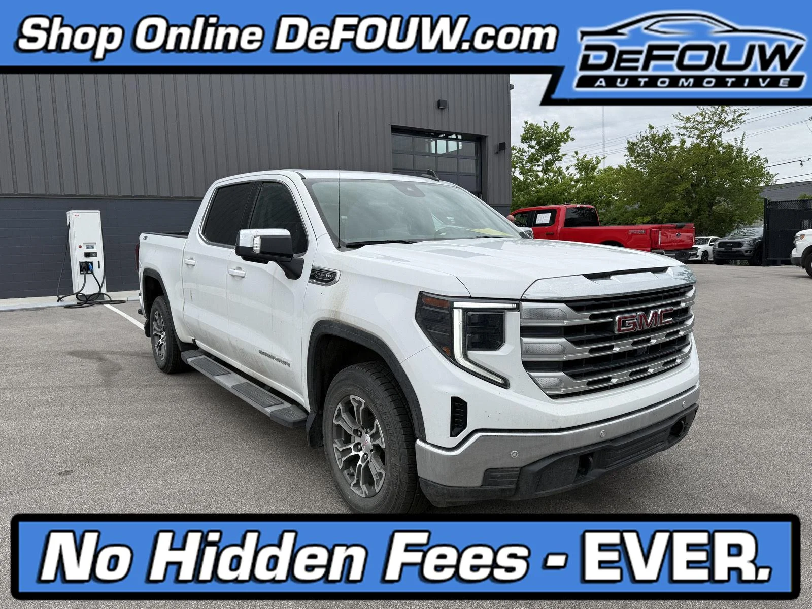 2024 GMC Sierra SLE 4WD Crew Cab Short Box's photo