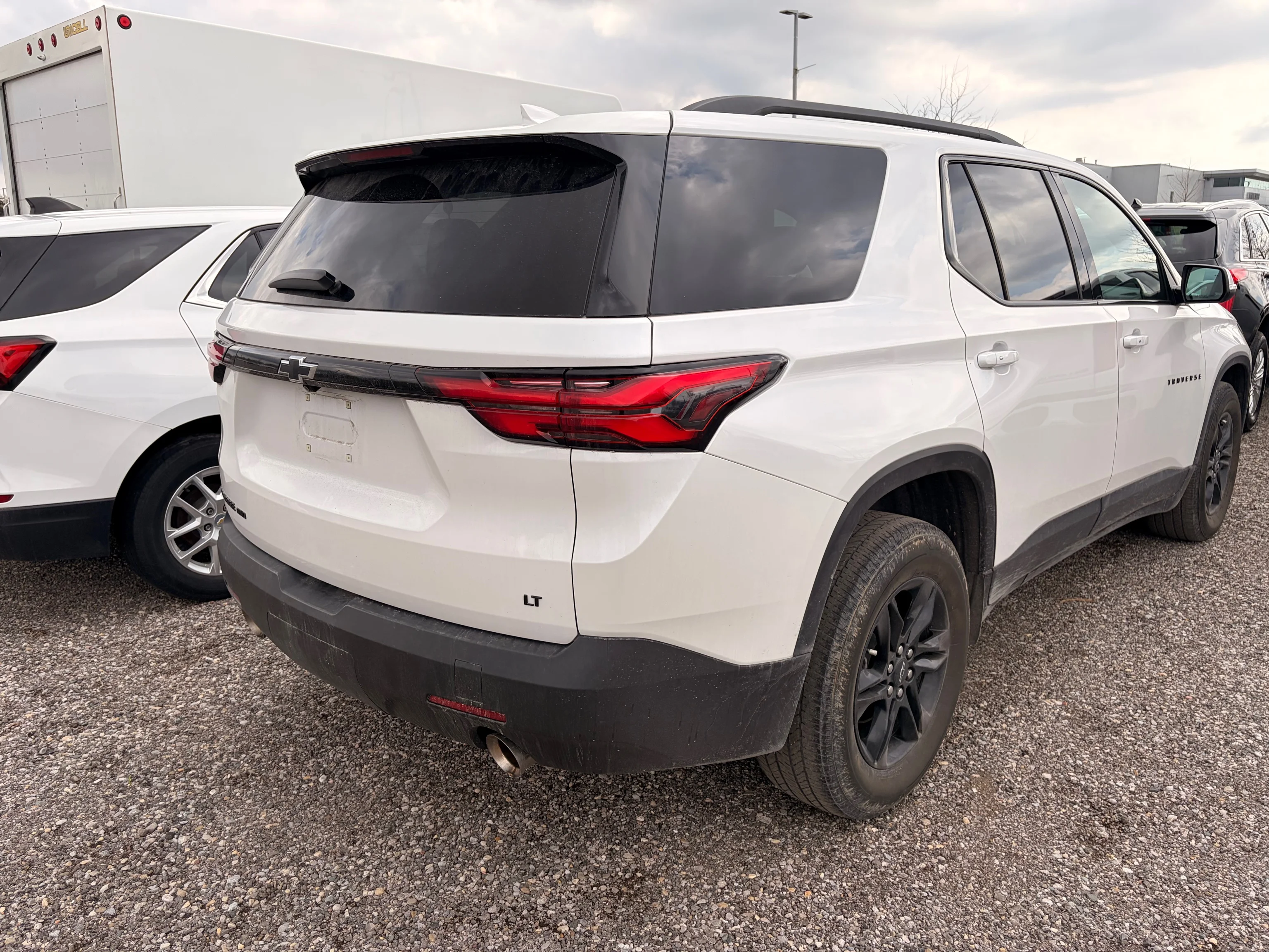 Used 2023  Chevrolet LT Cloth image 4