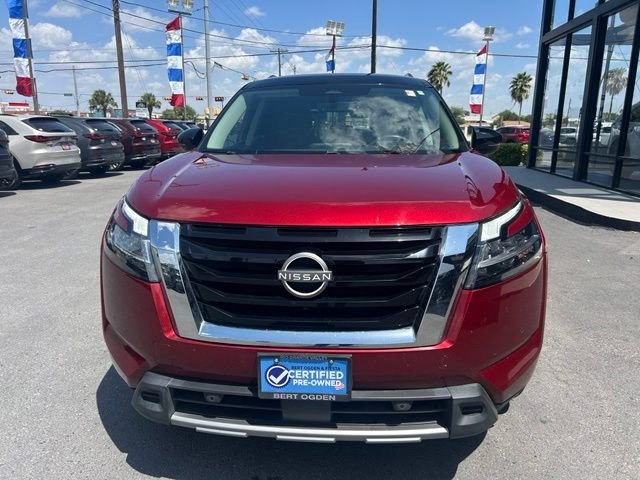 Used 2024 Red Nissan SL image 2