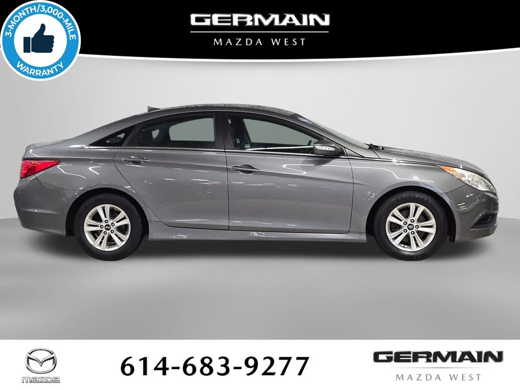 Used 2014 Gray Hyundai GLS image 6