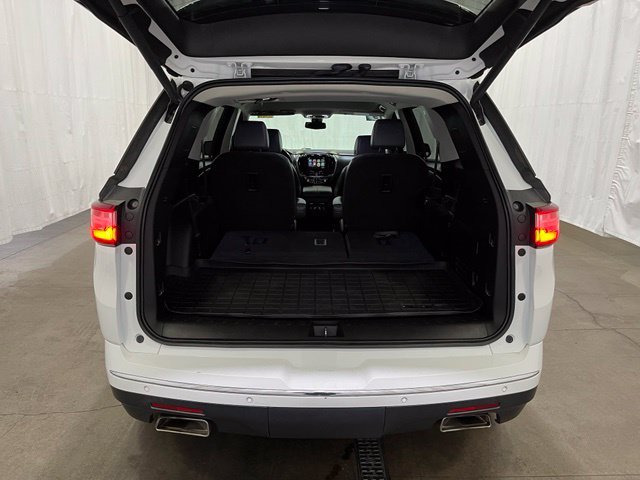 Used 2019 White Chevrolet Premier image 14