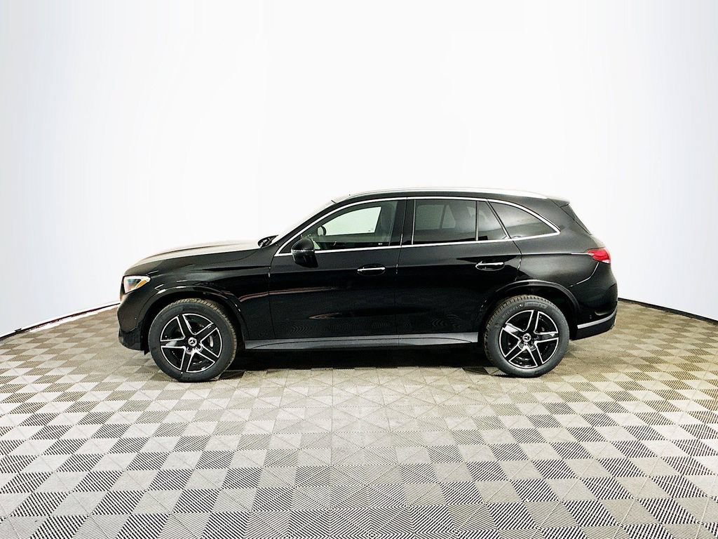 New 2026 Black Mercedes-Benz GLC 300 image 35