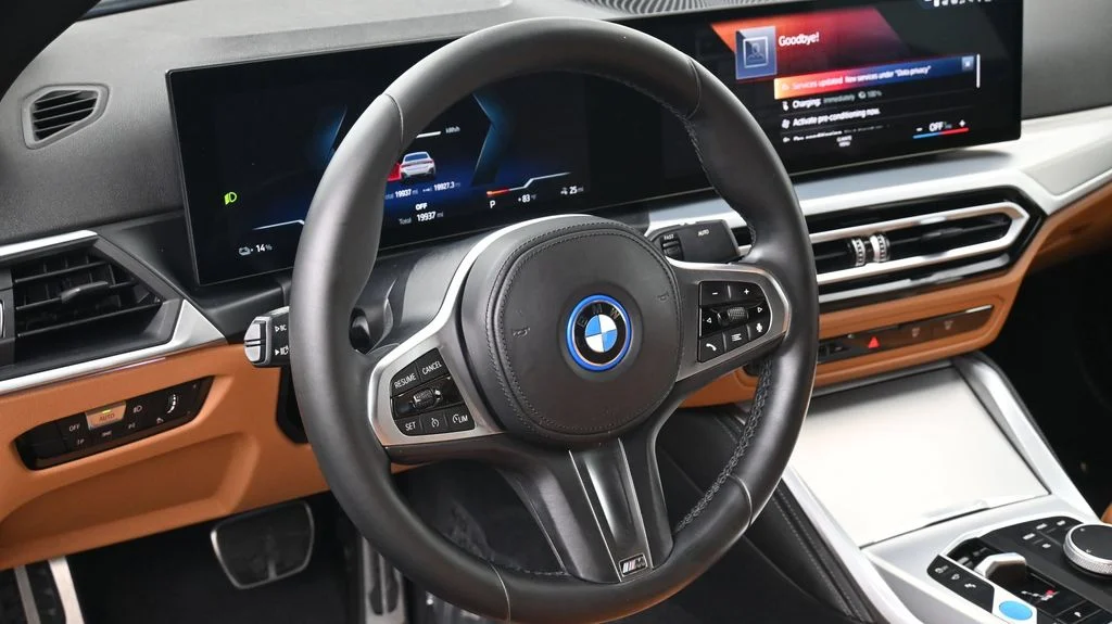 2023 BMW i4 40 - Photo 10