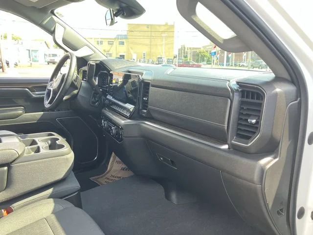 2023 Chevrolet Silverado 1500 LT - Photo 26