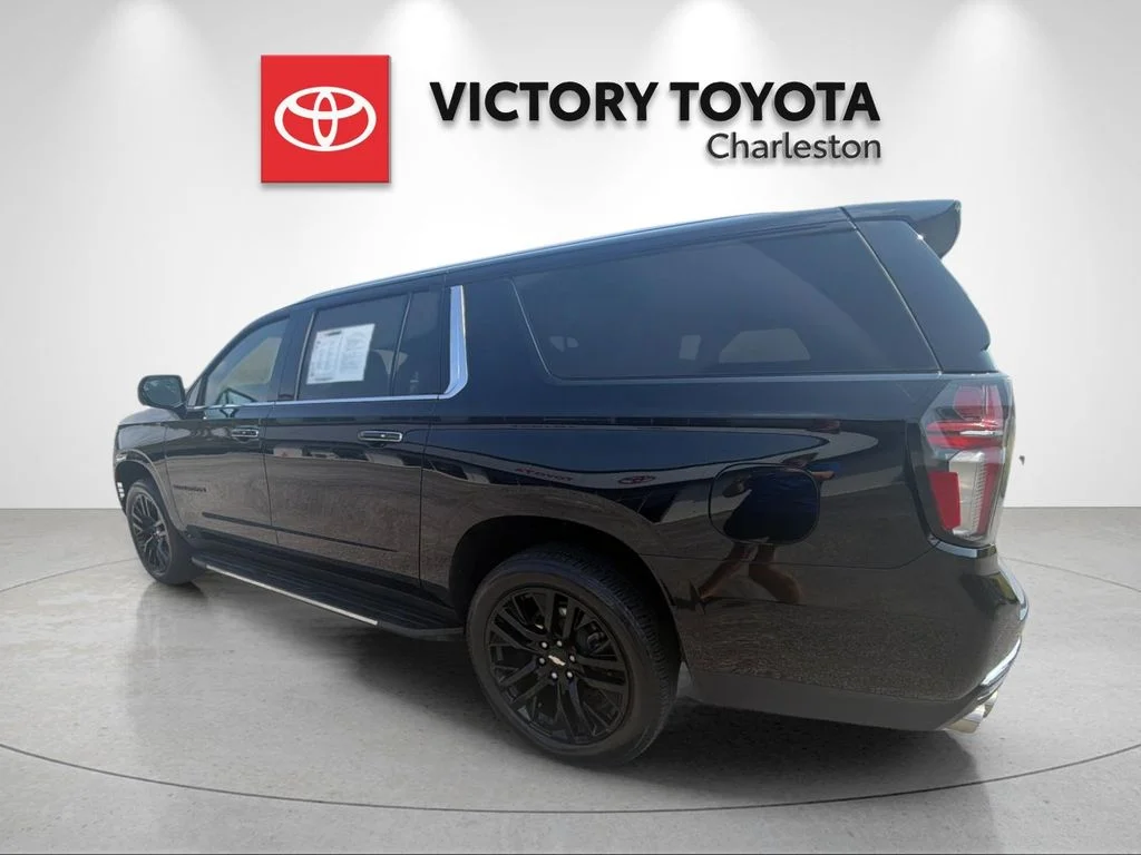 Used 2024 Black Chevrolet Premier image 3