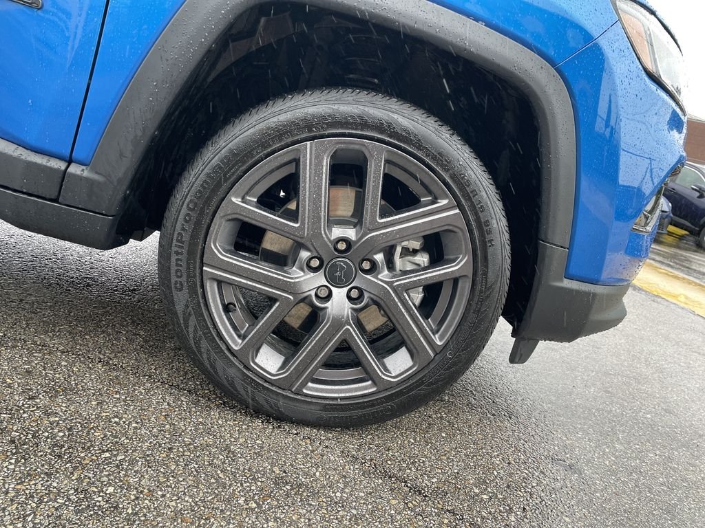Used 2026 Blue Jeep Limited image 11