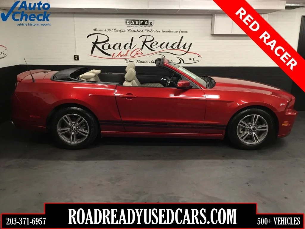 2013 Ford Mustang V6's photo