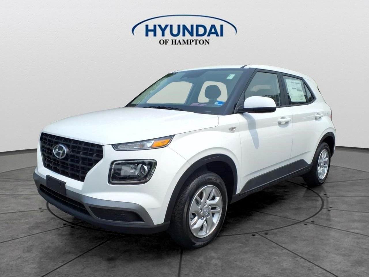2026 Hyundai Venue SE