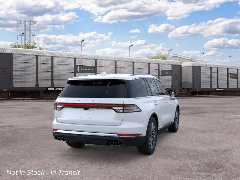 New 2026 Pristine White Metallic Tri-Coat Lincoln Premiere® image 9