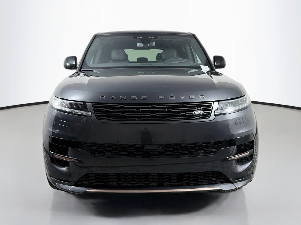 New 2027 Carpathian Grey Land Rover Dynamic SE P400 image 2