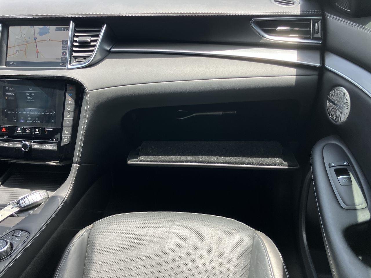 Used 2023 Gray (Graphite Shadow) INFINITI Essential AWD image 18