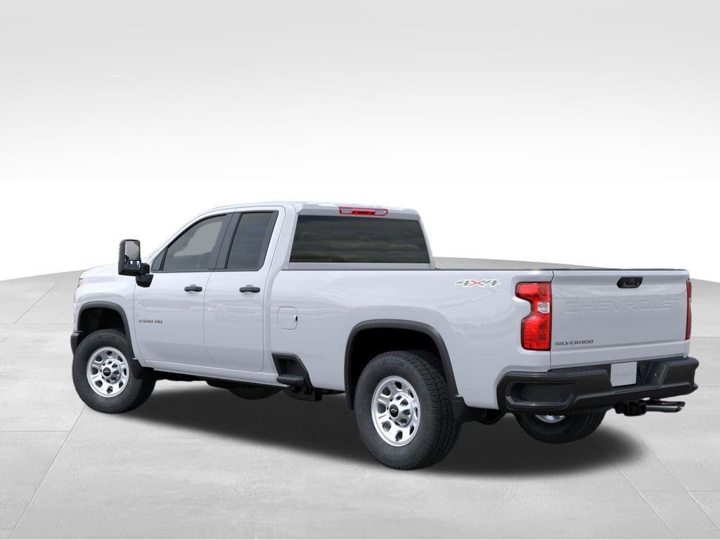 2025 Chevrolet Silverado 2500HD photo 3