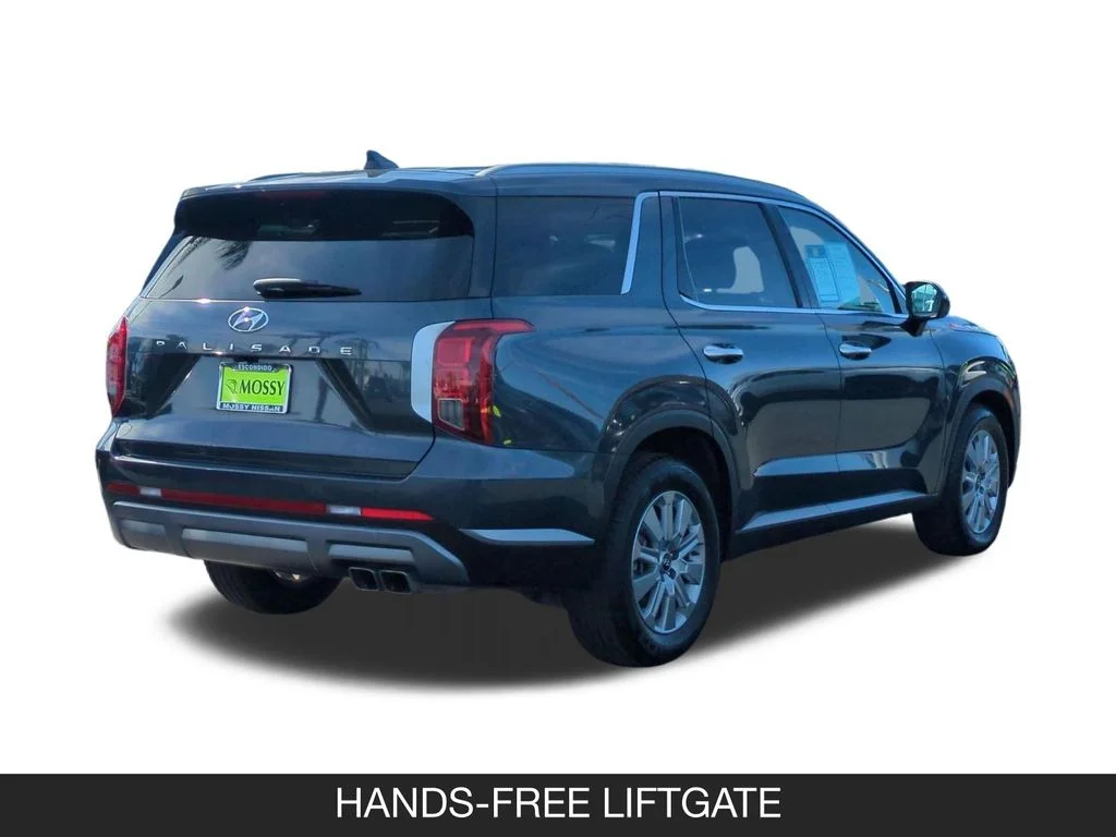 Used 2025 Gray Hyundai SEL image 9