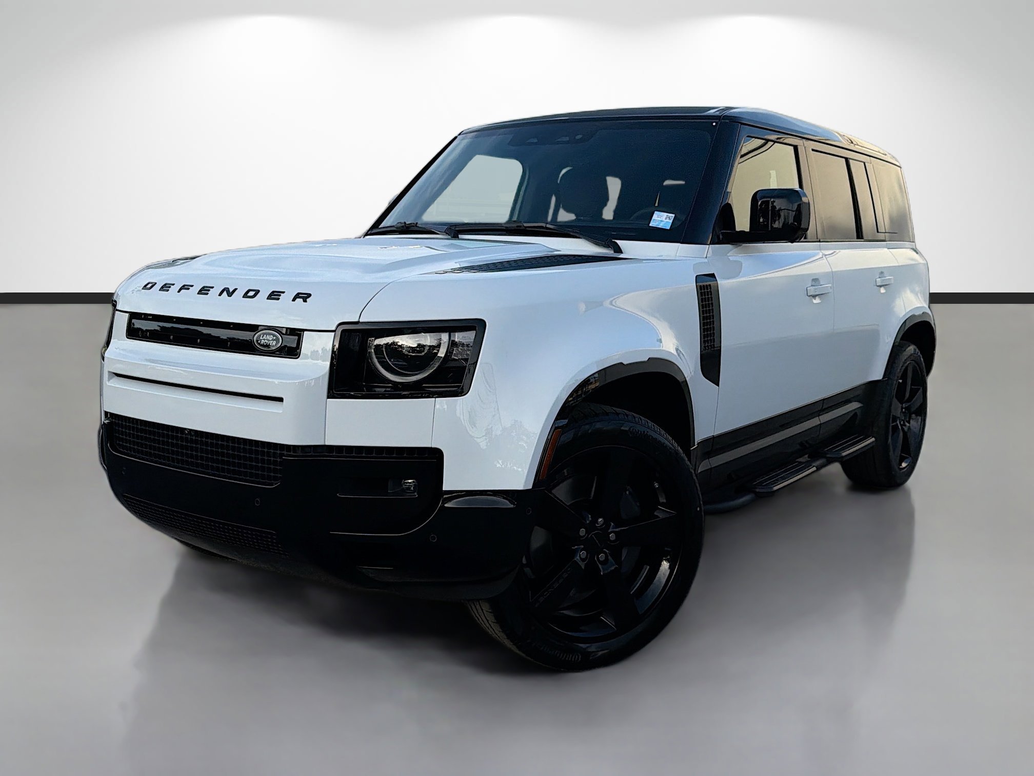 New 2026 Fuji White Land Rover X-Dynamic SE image 1