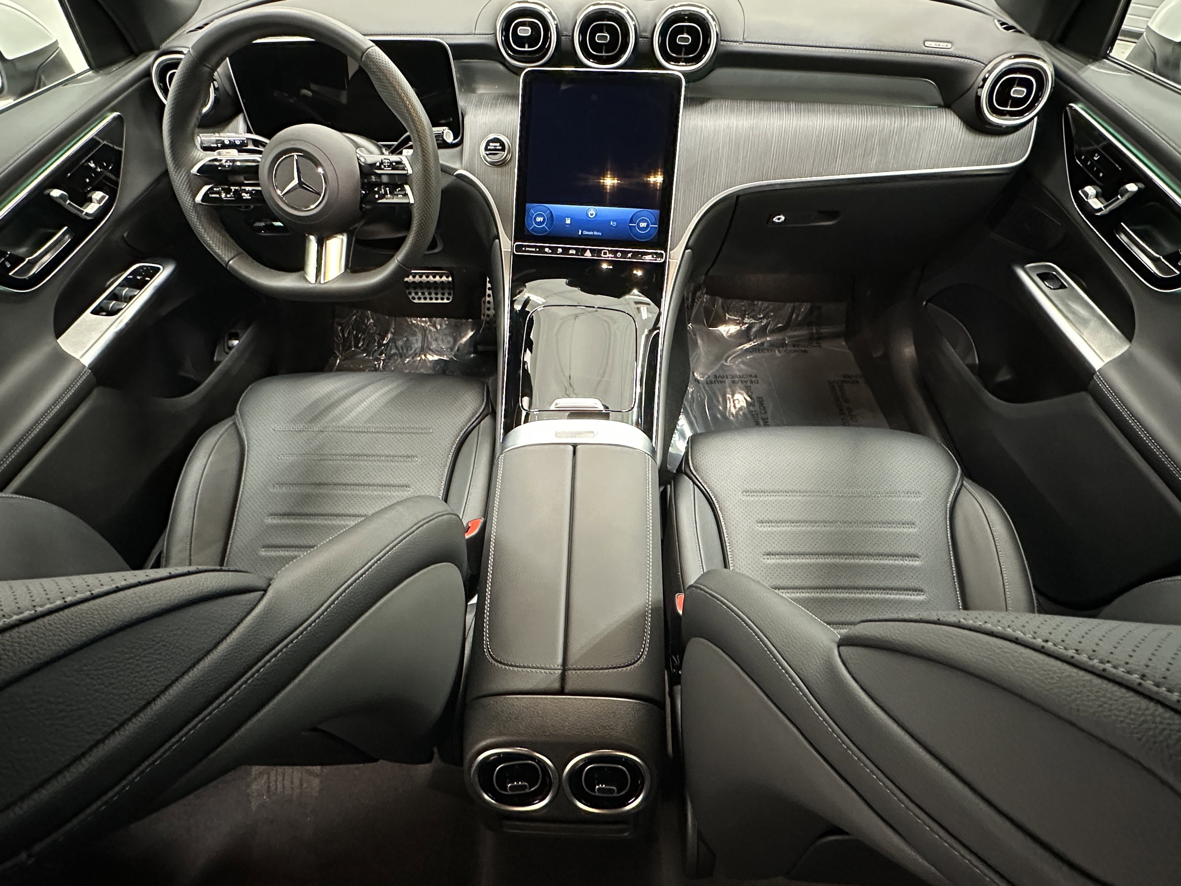 2025 Mercedes-Benz GLC Base - Photo 27