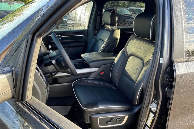 New 2026 Granite Crystal Metallic Clear-Coat Exterior Paint RAM Laramie image 9