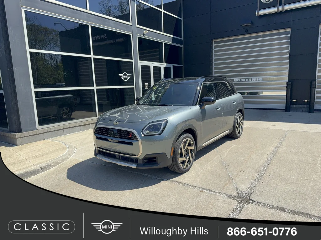 2027 MINI Countryman's photo