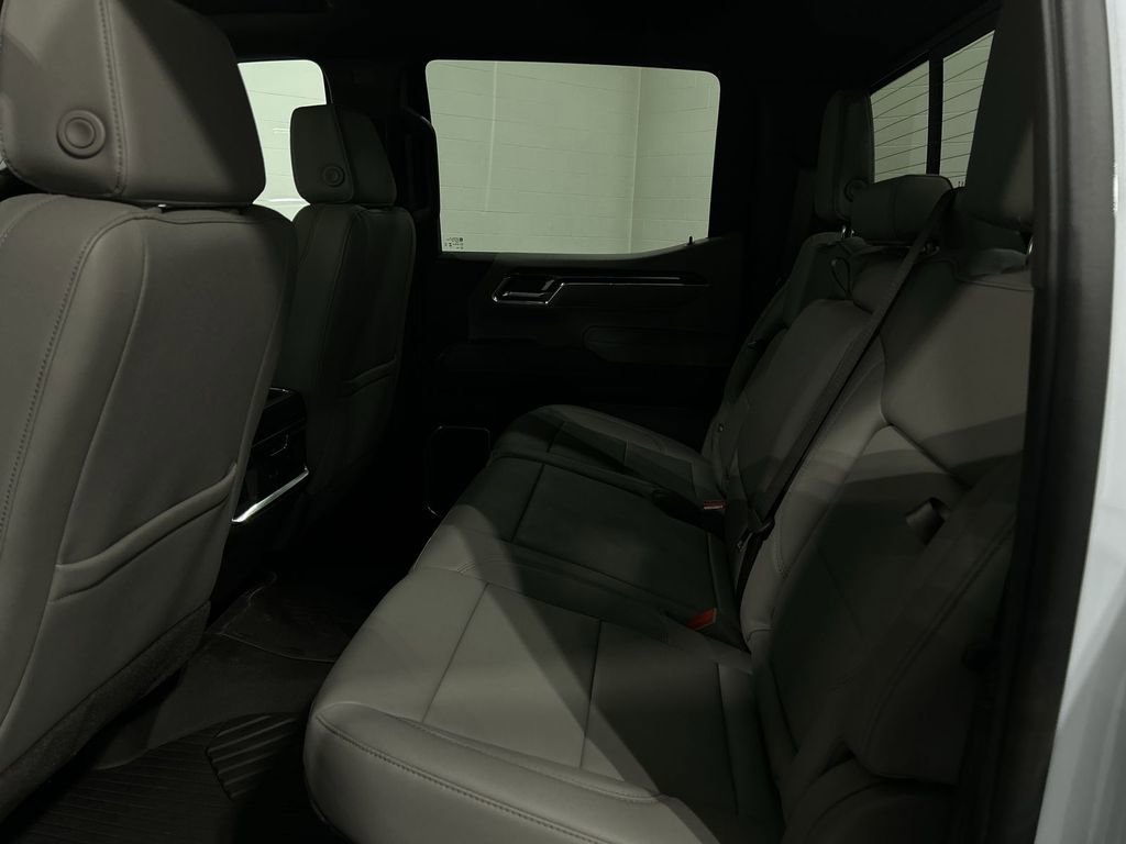 2026 Chevrolet Silverado 1500 LTZ - Photo 25
