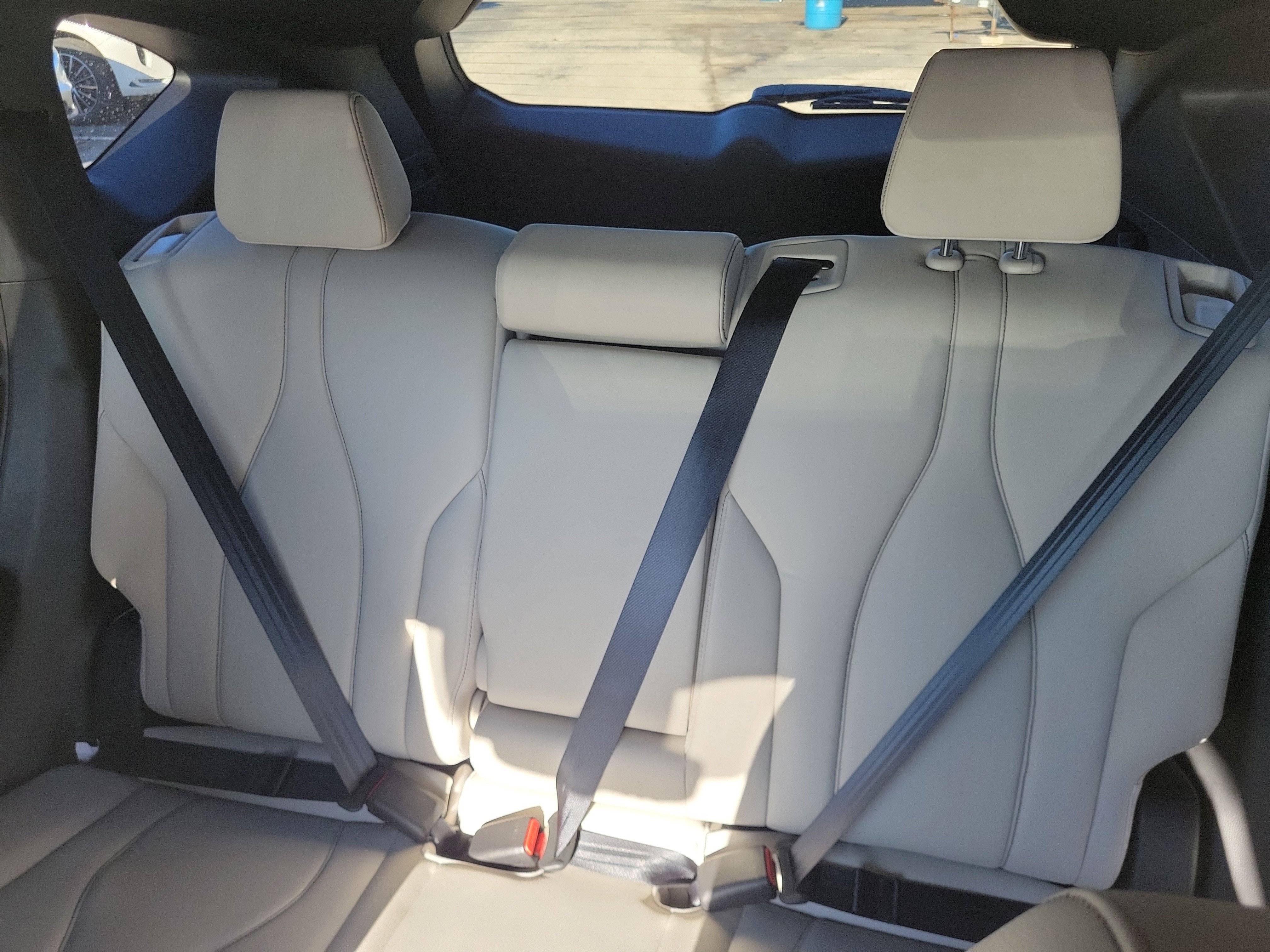 New 2026 Platinum White Pearl Acura  image 9