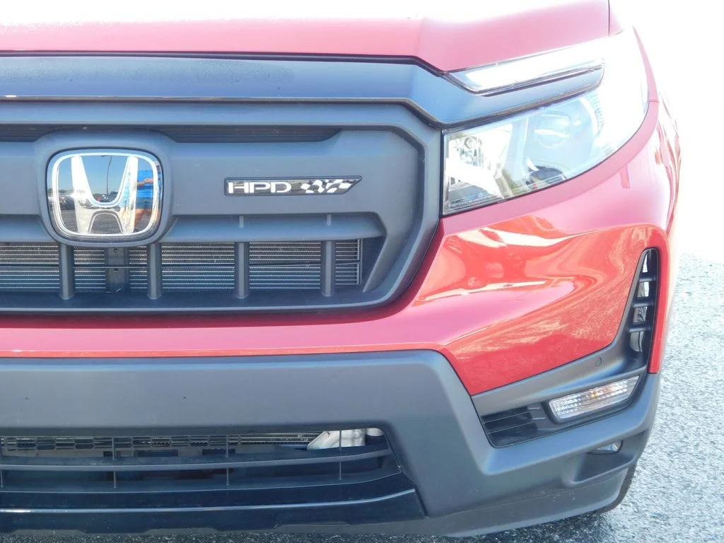 Used 2025 Red Honda Black Edition image 9