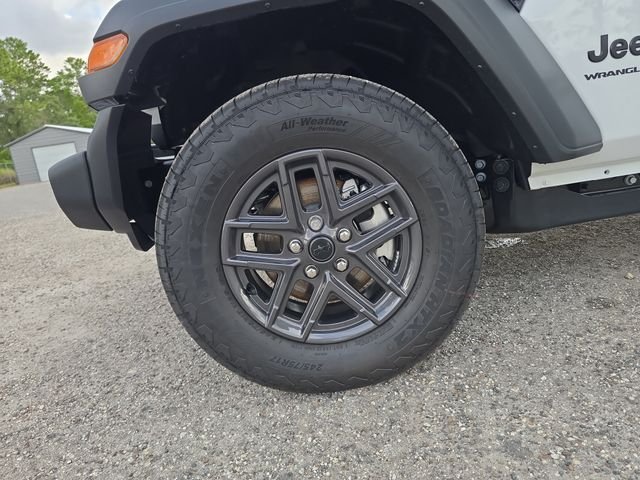 New 2026 Bright White Clearcoat Jeep Sport S image 27