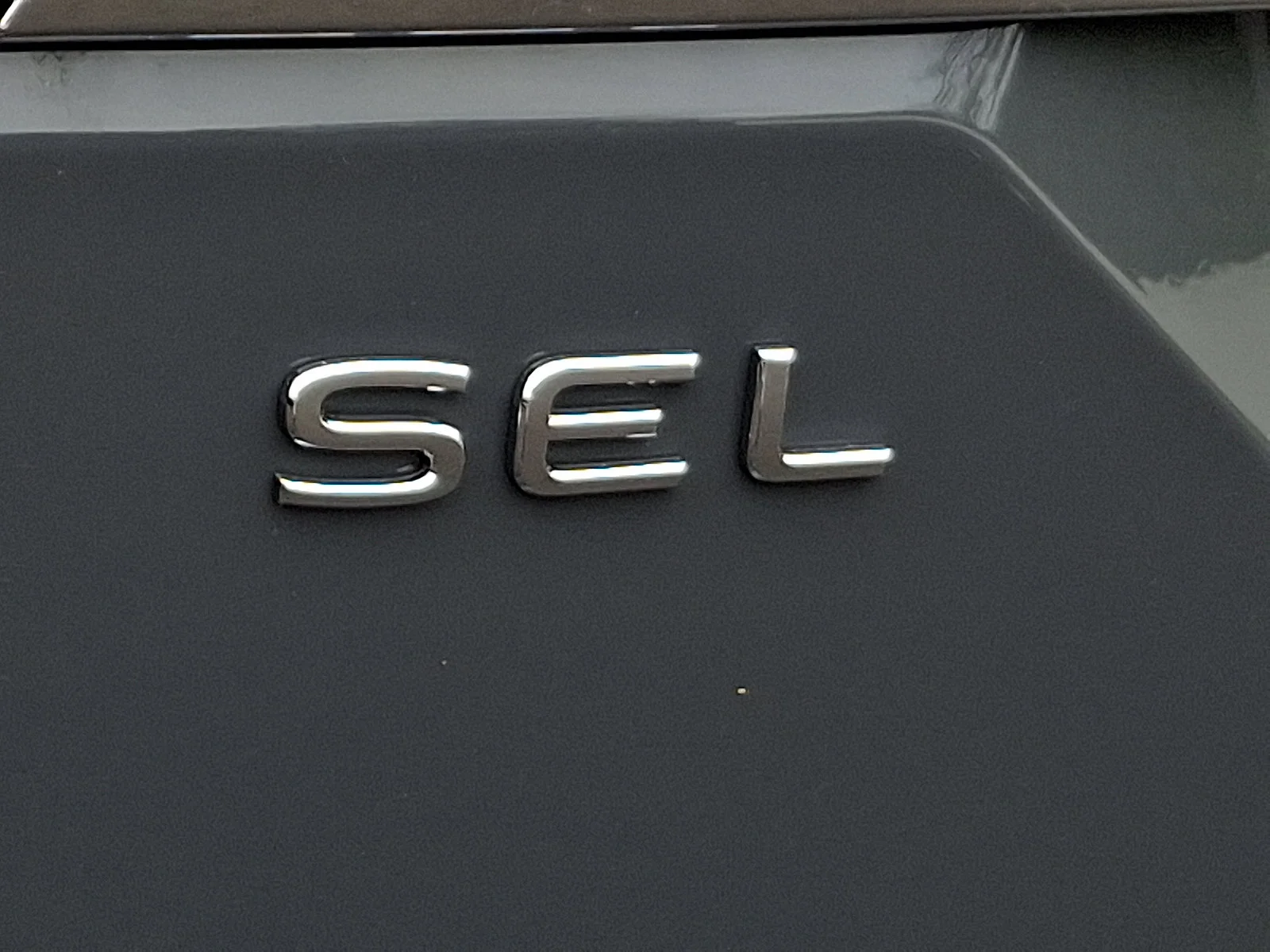 New 2026 Pure Gray Volkswagen 2.0T SEL Premium R-Line image 21