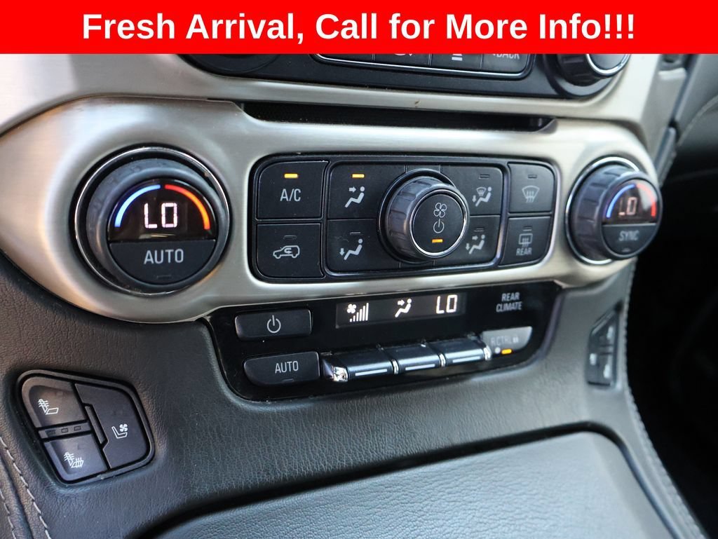 Used 2020 CARBON BLACK METALLIC GMC Denali image 24