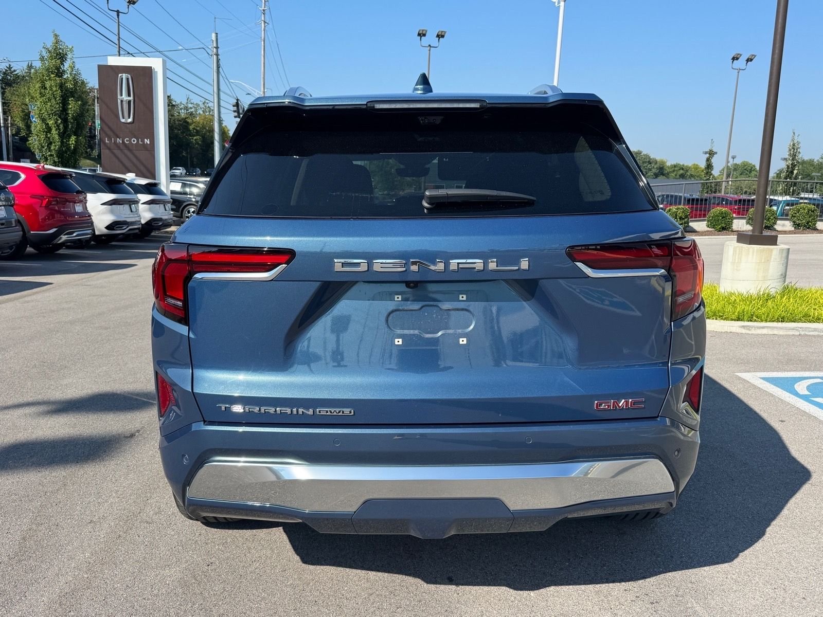 Used 2026 Metallic GMC Denali image 4