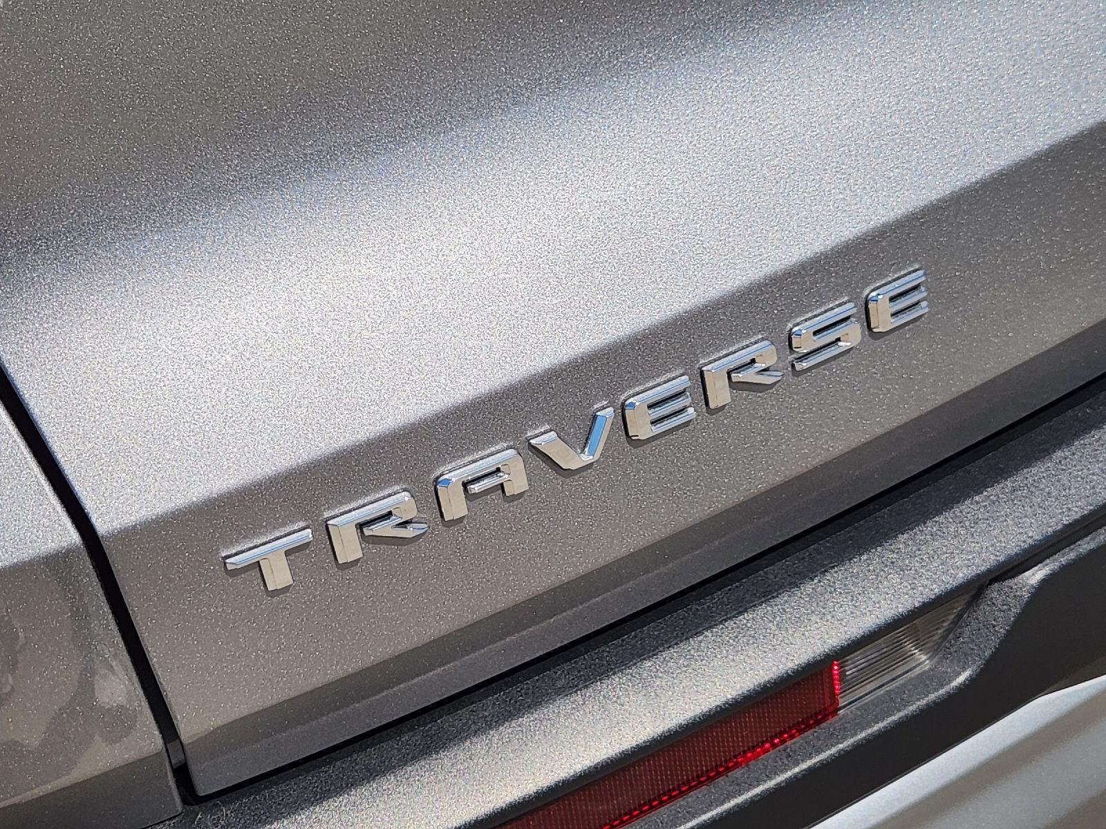 2026 Chevrolet Traverse photo 12 of 34
