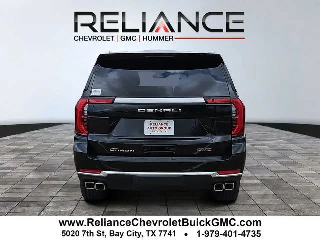 2026 GMC Yukon Denali - Photo 6
