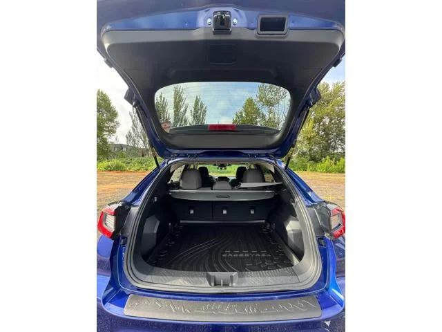 New 2026 SAPPHIRE BLUE PEARL Subaru Premium image 9