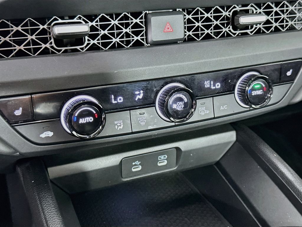 2025 Honda Accord SE - Photo 15