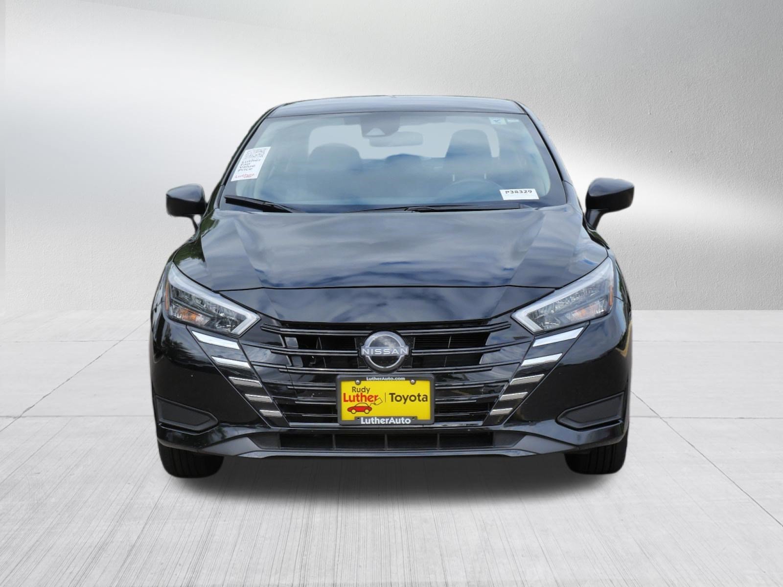 Used 2025 Nissan Versa Sedan S with VIN 3N1CN8DV8SL815574 for sale in Golden Valley, Minnesota