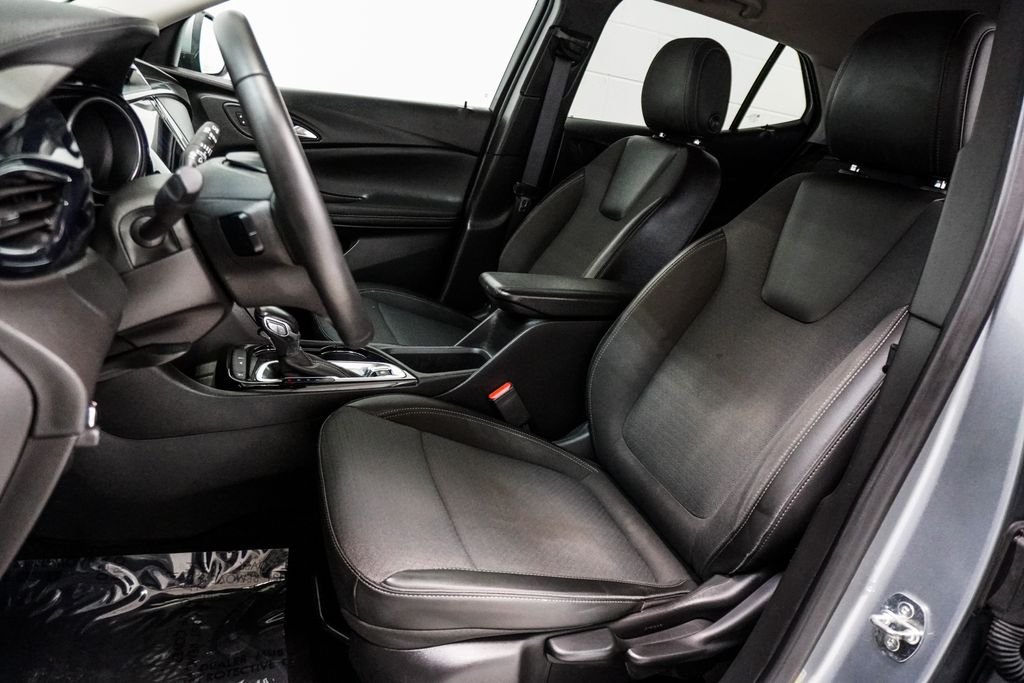 Used 2023 Gray Buick Preferred image 6