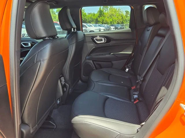 New 2026 Joose Exterior Paint Jeep Latitude image 11