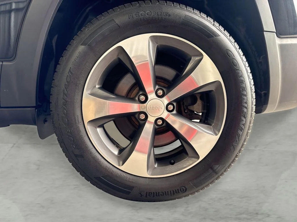 Used 2019 Black Jeep Limited image 22