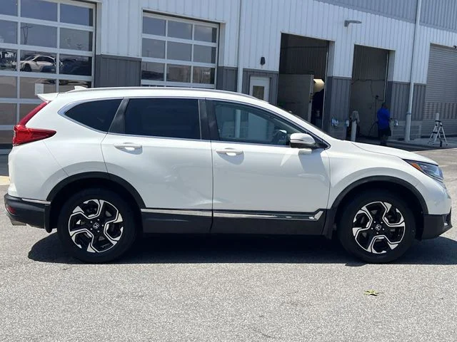 Used 2018  Honda Touring image 14