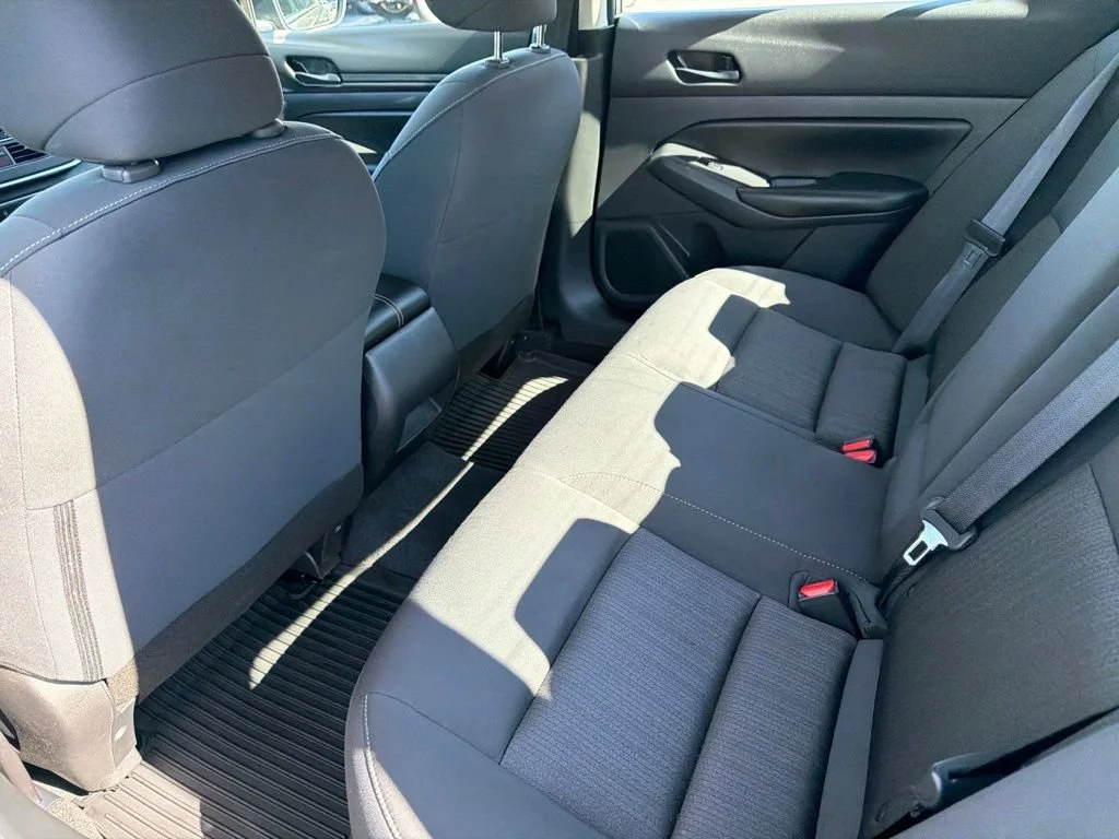 Used 2025 Gray Nissan S image 12