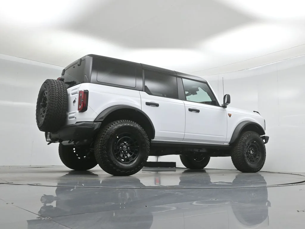 New 2026 White Ford Badlands image 44