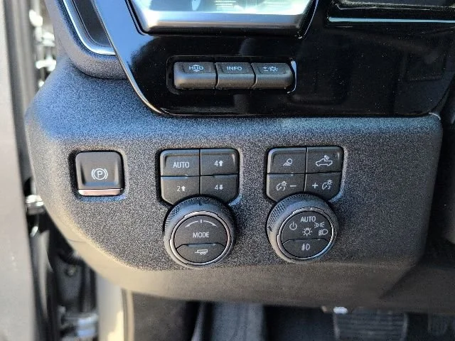 2026 Chevrolet Silverado 1500 High Country - Photo 17