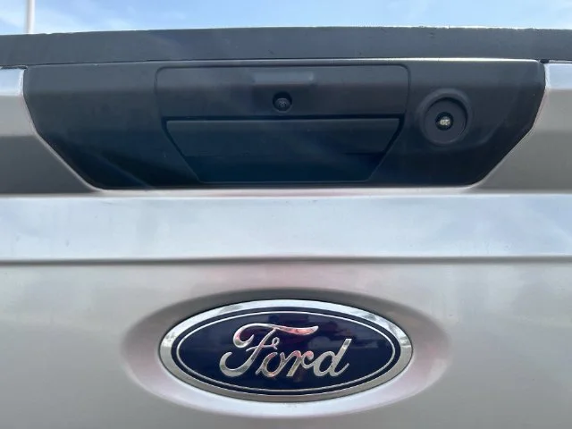 Used 2023 Silver Ford  image 28