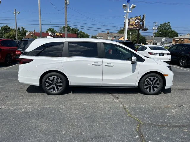 New 2026 Platinum White Pearl Honda EX-L image 11
