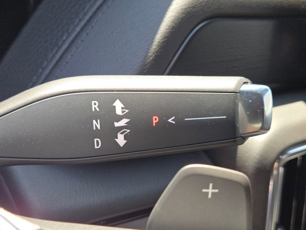 2026 GMC Yukon Denali - Photo 14