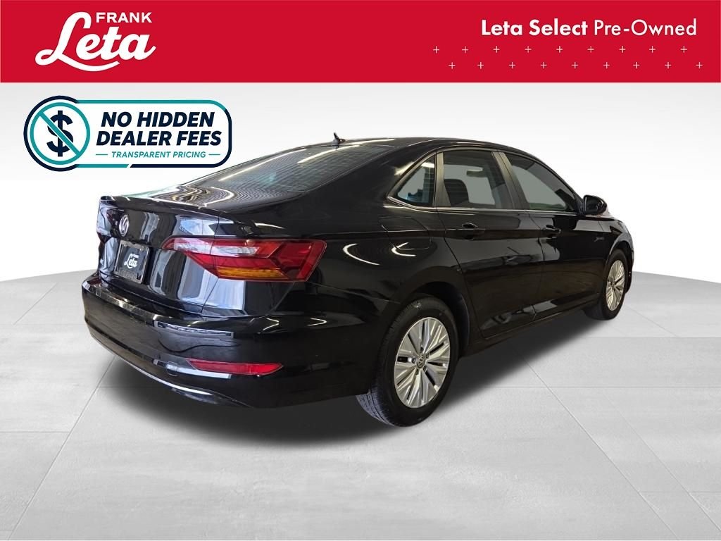 Used 2019 Black Uni Volkswagen  image 6